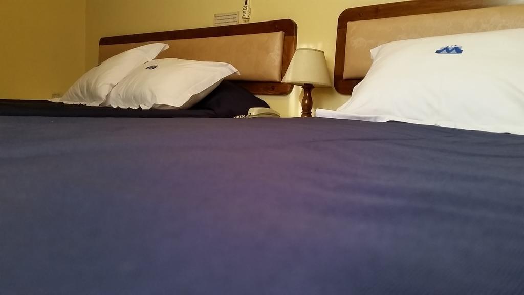 Hotel Mediterraneo Монтевидео Экстерьер фото