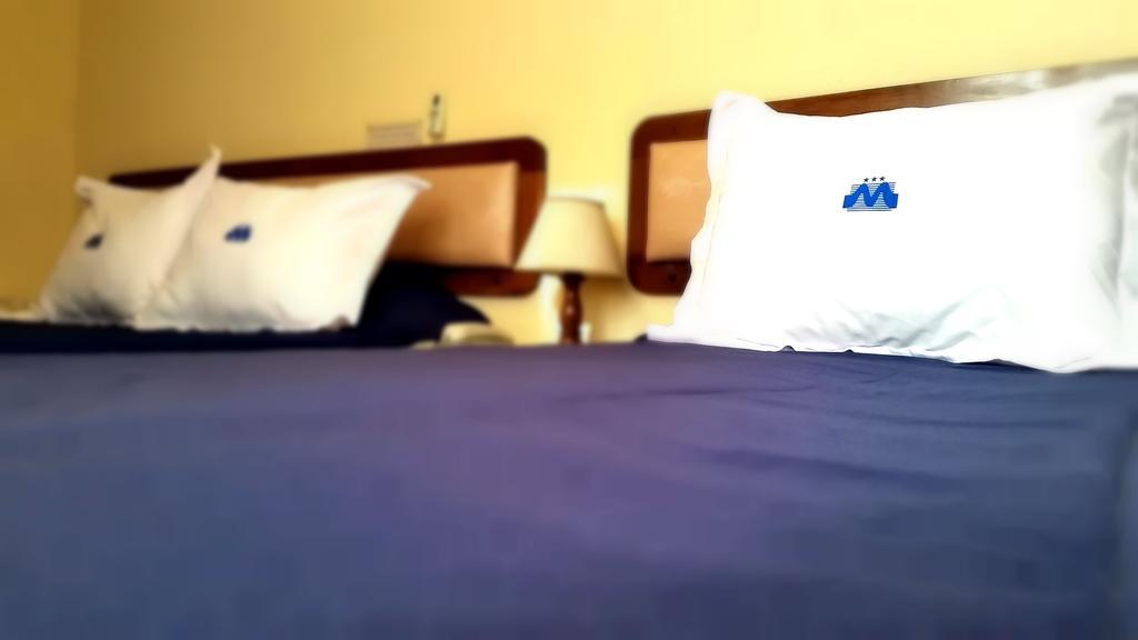 Hotel Mediterraneo Монтевидео Экстерьер фото
