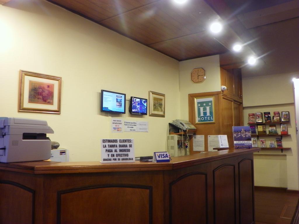 Hotel Mediterraneo Монтевидео Экстерьер фото
