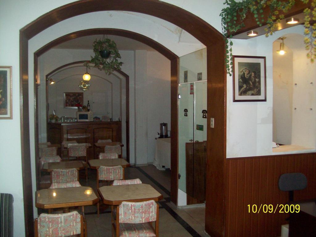 Hotel Mediterraneo Монтевидео Экстерьер фото